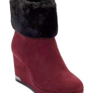 DKNY women’s Nadra wedge booties